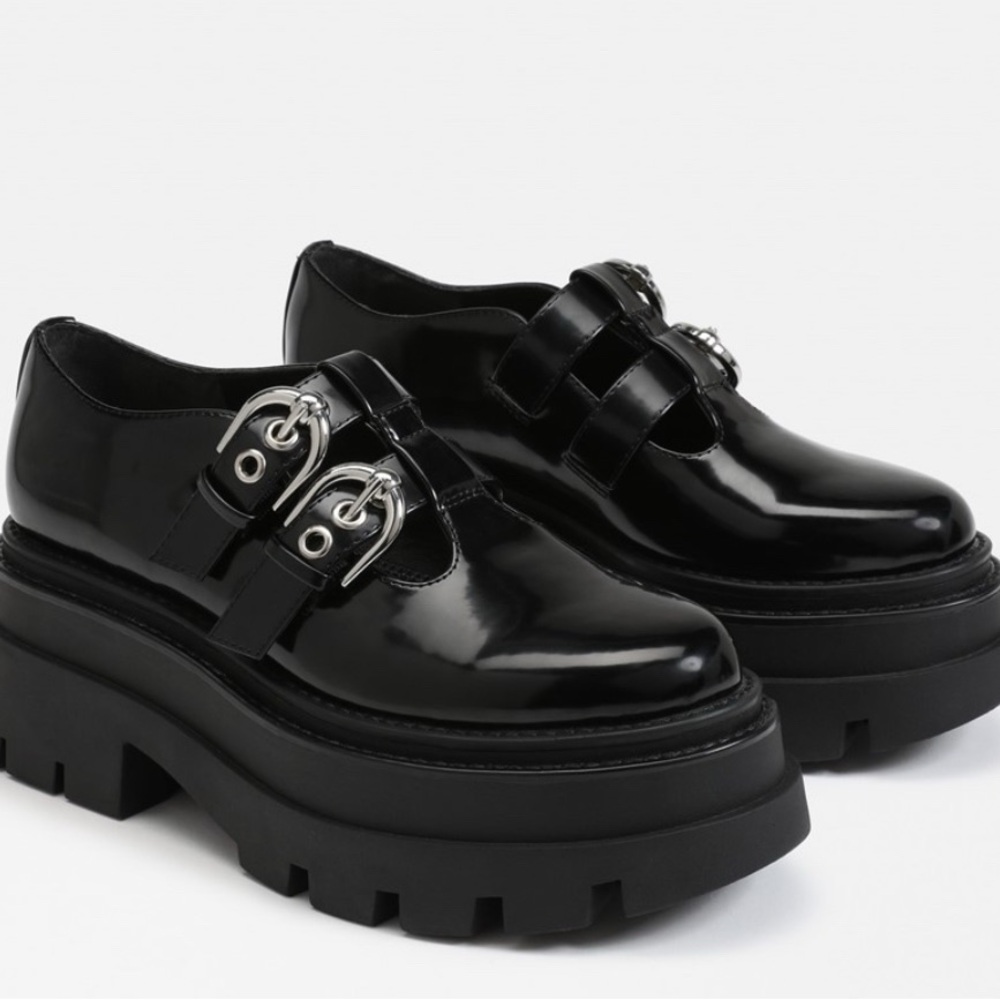 Bryce by Circus NY women’s shoes BRAND NEW IN BOX - women’s size 8